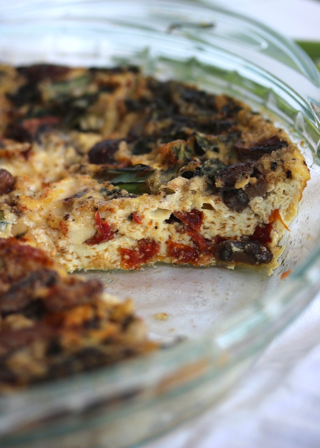 Italian Crustless Quiche with Sun Dried Tomatoes & Prosciutto PALEO