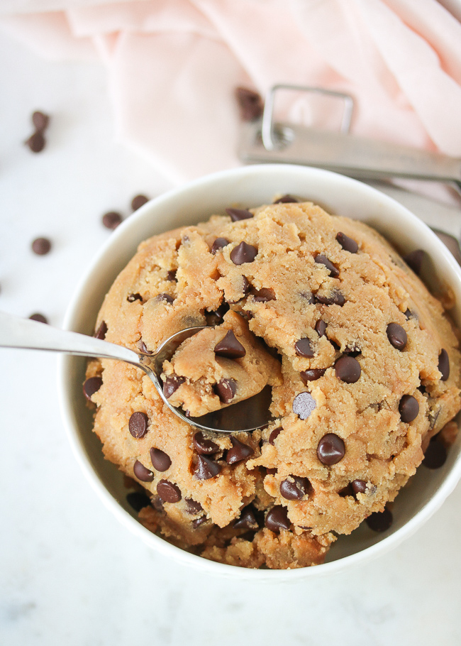 Chocolate Chip Cookie Dough Dessert | PALEO, Gluten Free, Keto – Just